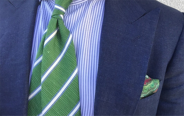 How to wear a striped tie